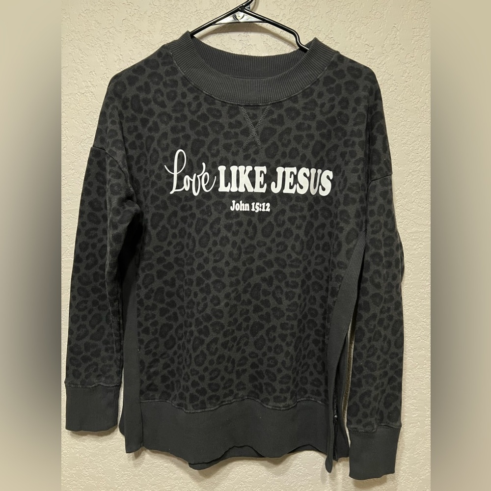 Love Like Jesus animal print long sleeve Crewneck pullover sweatshirt